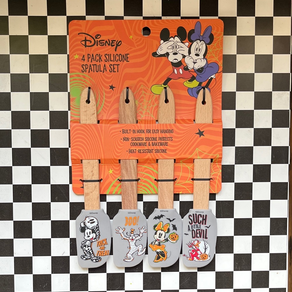 Disney Halloween Silicone Spatula Set with Orange and Gray